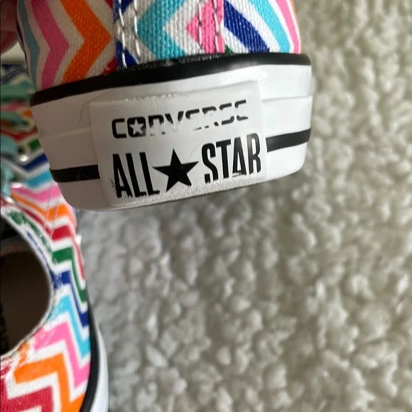 Converse All Star Colorful Chevron Kids Sneakers size 13youth - Picture 8 of 12